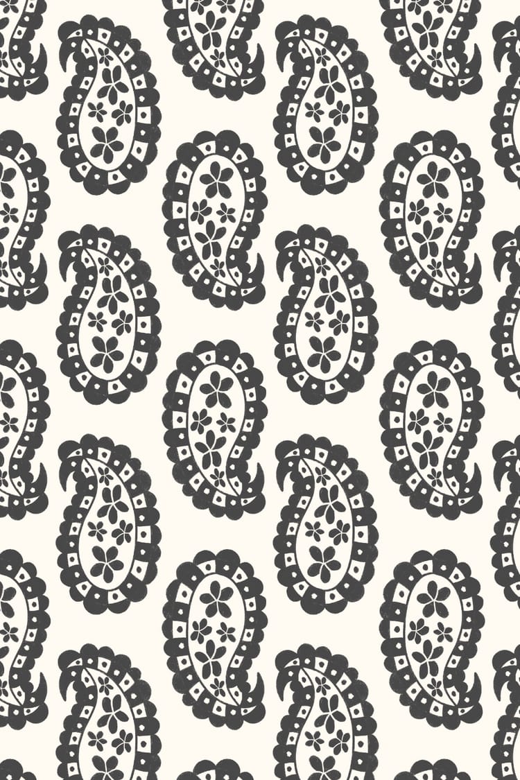 Scalloped Paisley Floral