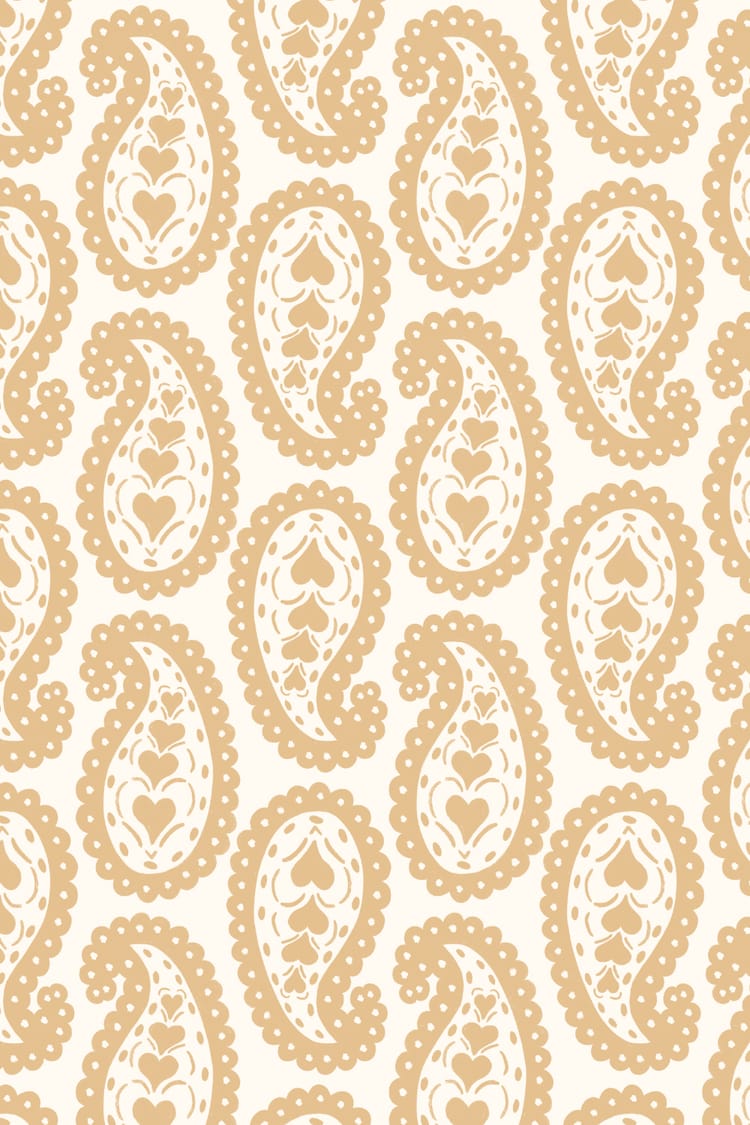 Scalloped Heart Paisley